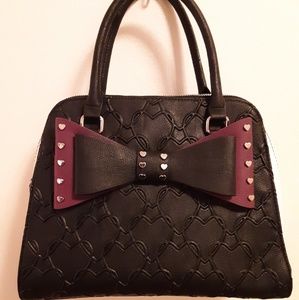 NWOT Betsey Johnson studded bow dome satchel